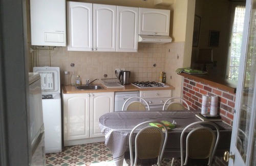 Auxerre Cottage | House located at the heart of Auxerre, very quiet, very good accommodations