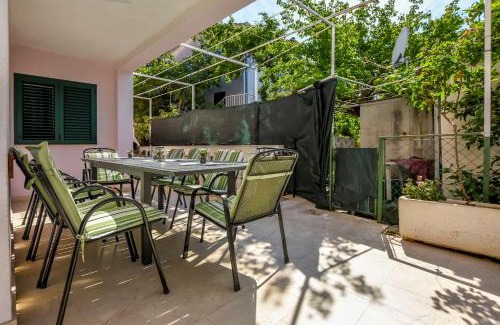 Podglavica House | House Lucija