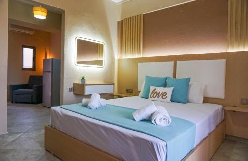 Sarti Apartment | House Michalis