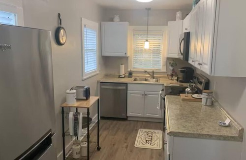 Knoxville House | House, Near Downtown with Fenced Back Yard!