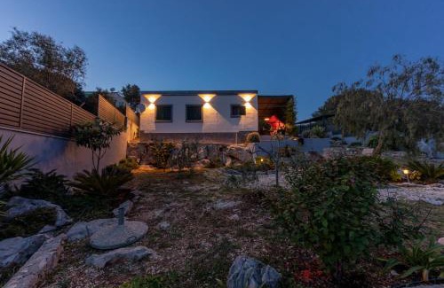 Okrug Donji House | House Tea in a beautiful nature