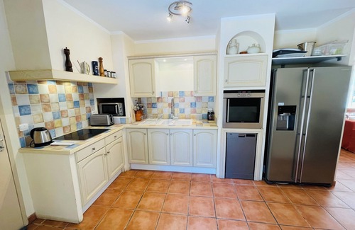 Bormes-Les-Mimosas Villa | House/Villa - Bormes-les-Mimosas