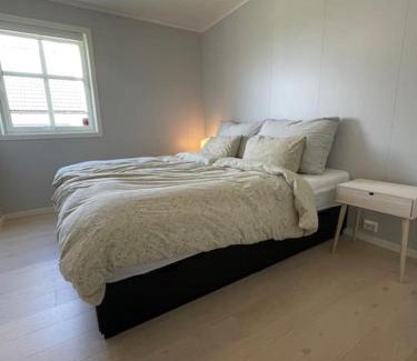 Kvernevick Villa | House with 5 bedrooms, 2 bathrooms, available for ONS
