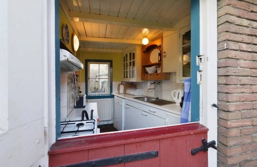 Westenschouwen House | House with character in Amsterdamse School architecture