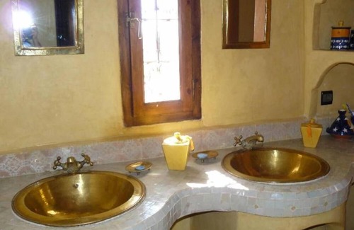 Afrate Haissoun House | House with character