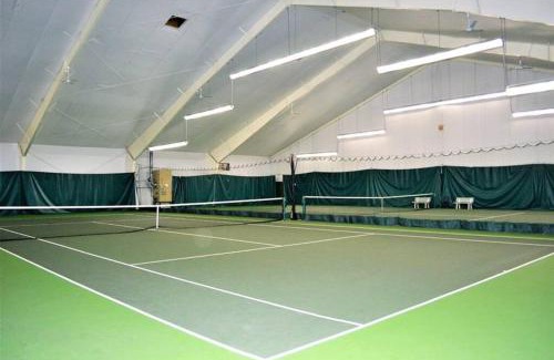 East Stroudsburg House | House with FREE Amenities Pools Lake and More