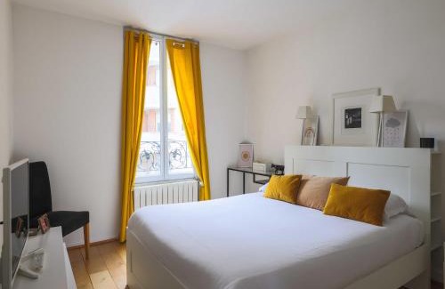 Le Kremlin-Bicetre Apartment | House with garden 4BR 10P near Paris
