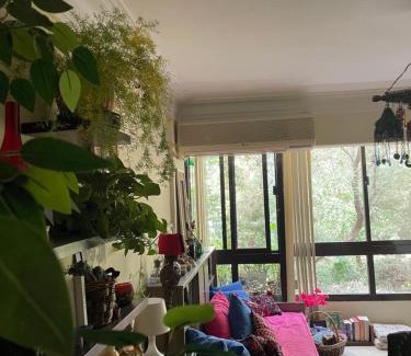Taqseem Laselky Bed & Breakfast | House with Garden view - Female only