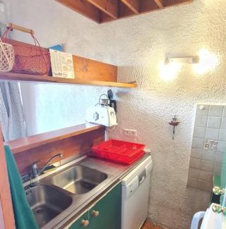 Albitreccia Apartment | House with pool and tennis court in Porticcio