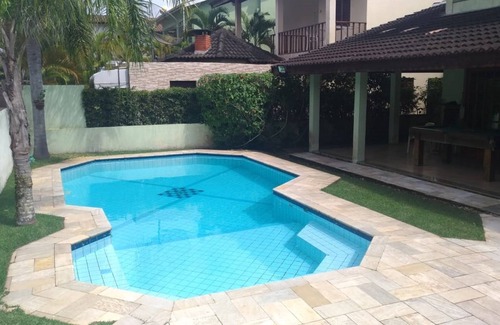 Vista Linda House | House with Pool - Hanga Roa Condominium
