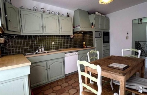 Esperaza House | House with private pool, barbecue, large garden, ideally located