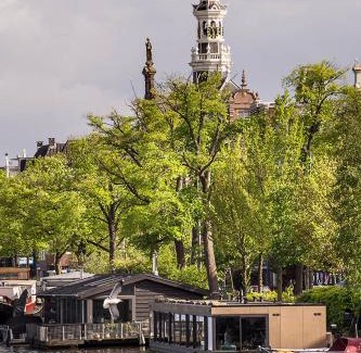 De Pijp Bed & Breakfast | Houseboat Amsterdam - Room with a view