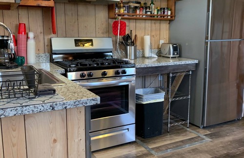 Venice Boat Rental | HOUSEBOAT FOR RENT- Venice Marina- The “Get Reel”- JUST RENOVATED!