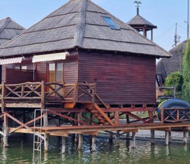 Senec Apartment | Houseboat Slnečné jazerá, apartmán 1