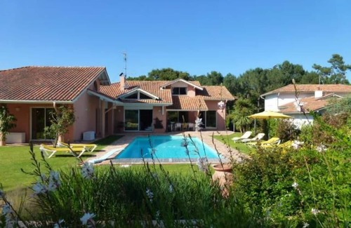 Anglet House | houses/villas - 7 rooms - 10 persons