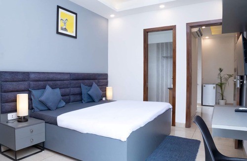 Sushant Lok Hotel | Housr DLF Phase 4 Sector 28 Gurgaon