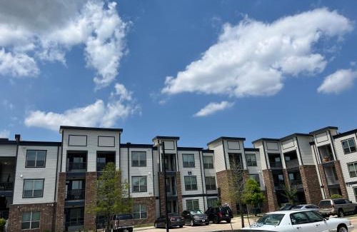 Houston Apartment | Houston Airport Stay with Fast Wifi & Free Parking