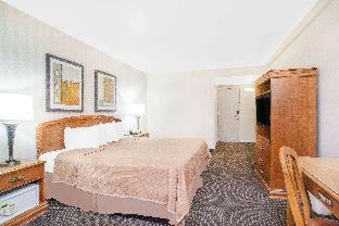 Atlantic City Hotel | Howard Johnson by Wyndham Atlantic City