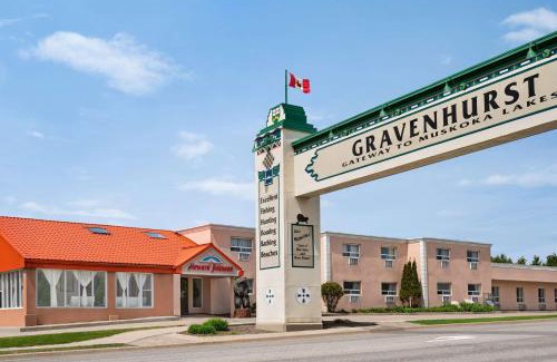 Gravenhurst Hotel | Howard Johnson by Wyndham Gravenhurst