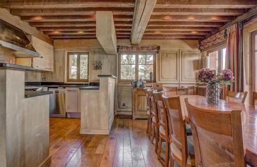 Jasna Apartment | Hubert Bright Chalet