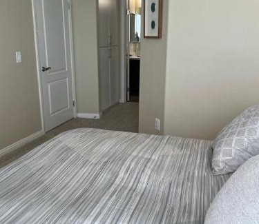 Del Rey Apartment | HubLife Your Private Oasis in the Heart of Marina del Rey