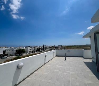 Livadia Villa | Hubstay - Seaview Villa Oriana in Larnaca, 10 min Walk to the Beach