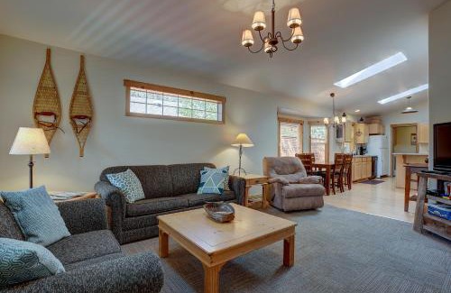 River West House | Huckleberry Cottage home