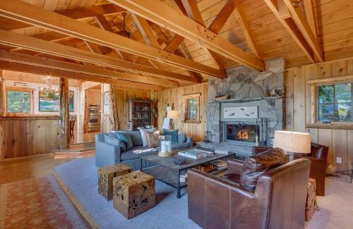 Ridgewood House | Huckleberry Haven - Luxury Lake View 4BR in North Lake with Private Hot Tub