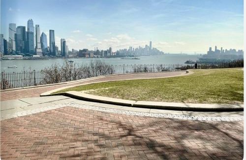West New York Apartment | Hudson Haven12mint From NYCity Quite