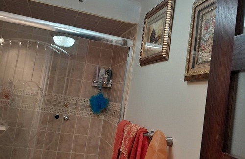 Malton House | Hugh Furnished Private Bedroom Private Washroom