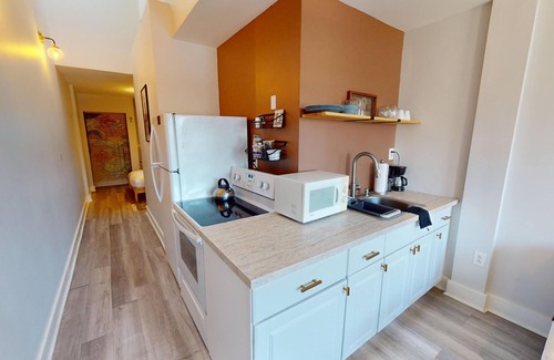 South Nashville Apartment | Humphreys St