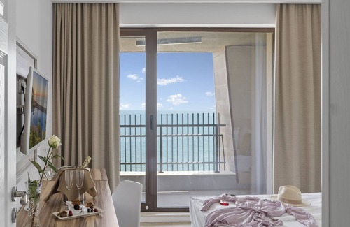 Golden Sands Hotel | HVD Nympha