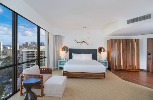 Waikiki Hotel | Hyatt Centric Waikiki Beach