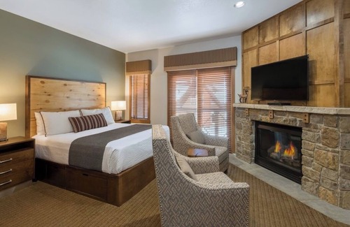 Historic District Resort | Hyatt Main Street Station Two-bedroom, two bath. Oct 18-25. Sleeps Six.