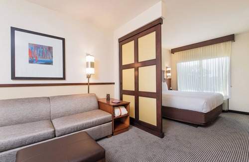 North Charleston Hotel | Hyatt Place Charleston Airport/Convention Center