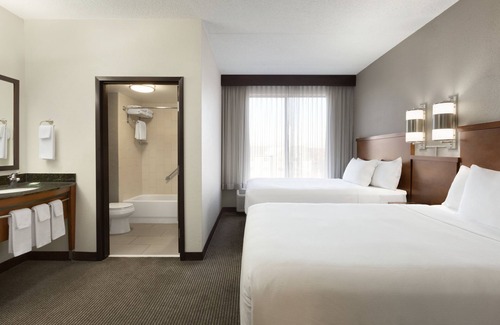 Donelson Hotel | Hyatt Place Nashville Airport
