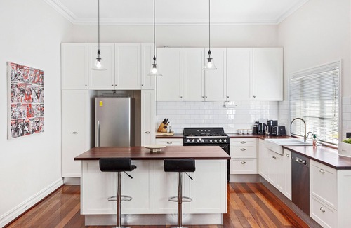 North Perth House | Hyde & Seek – Parkside Family Stay