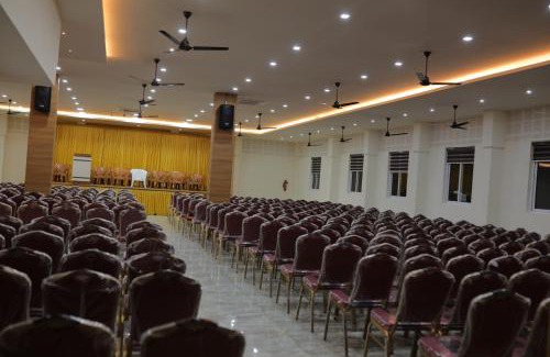 Palakkad Hotel | HYDEPARK REGENCY