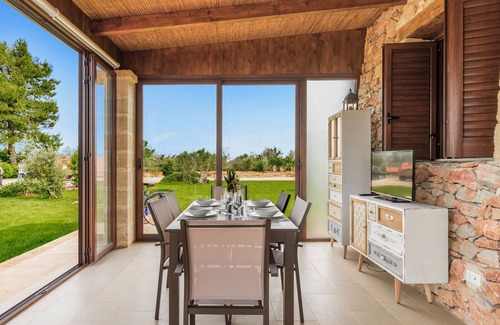 Casarano Condo | I FURNEDDHRI - Trullo "ULIVO"