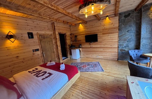 Ayder Hotel | İhvan Suit Bungalov