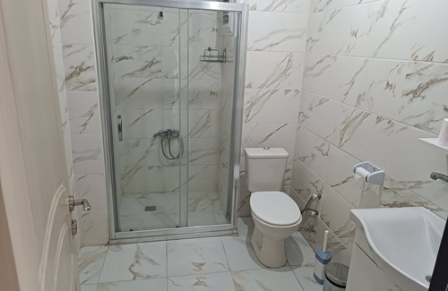 Inegol House | İnegöl Abir Pansiyon