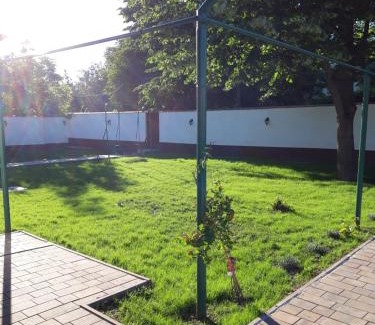 Sector 1 House | Iarca Cottage