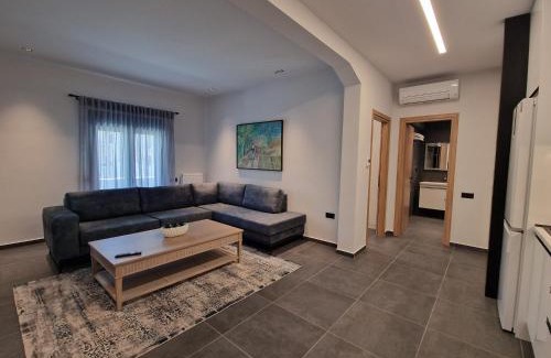 Trikala Apartment | Iasonos 9 Luxury Apartments