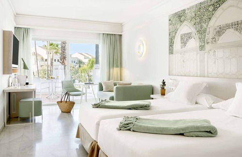 Golden Mile Hotel | Iberostar Selection Marbella Coral Beach