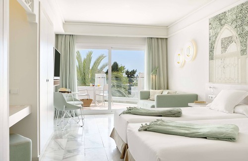 Golden Mile Hotel | Iberostar Selection Marbella Coral Beach
