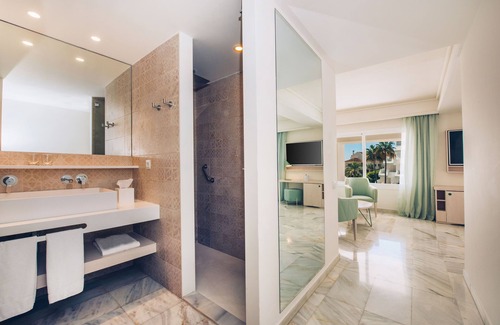 Golden Mile Hotel | Iberostar Selection Marbella Coral Beach