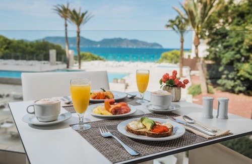 Sant Llorenc des Cardassar Hotel | Iberostar Waves Cala Millor - Adults Only