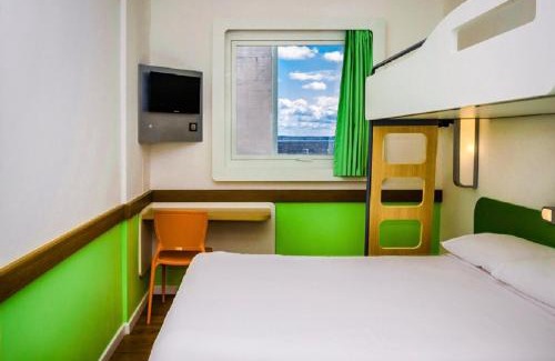 Brignoles Hotel | ibis budget Brignoles Provence