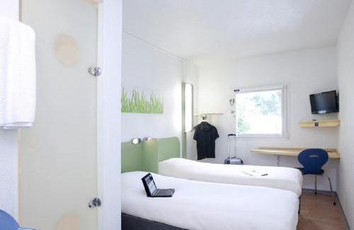 Brignoles Hotel | ibis budget Brignoles Provence