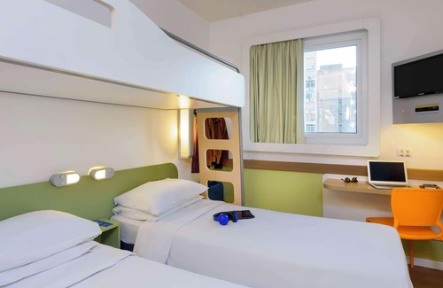 Centro Historico Hotel | ibis budget Porto Alegre - Supereconômico